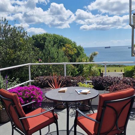 Blue Hills Luxury Apartment, Bay Front With Parking Falmouth Ngoại thất bức ảnh