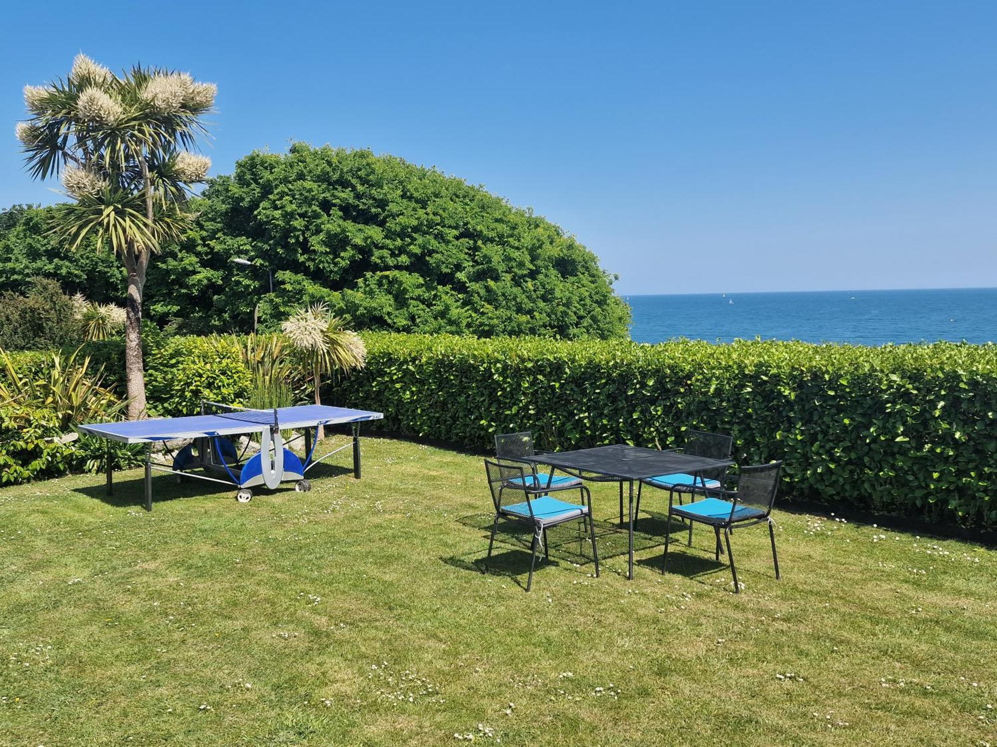 Blue Hills Luxury Apartment, Bay Front With Parking Falmouth Ngoại thất bức ảnh