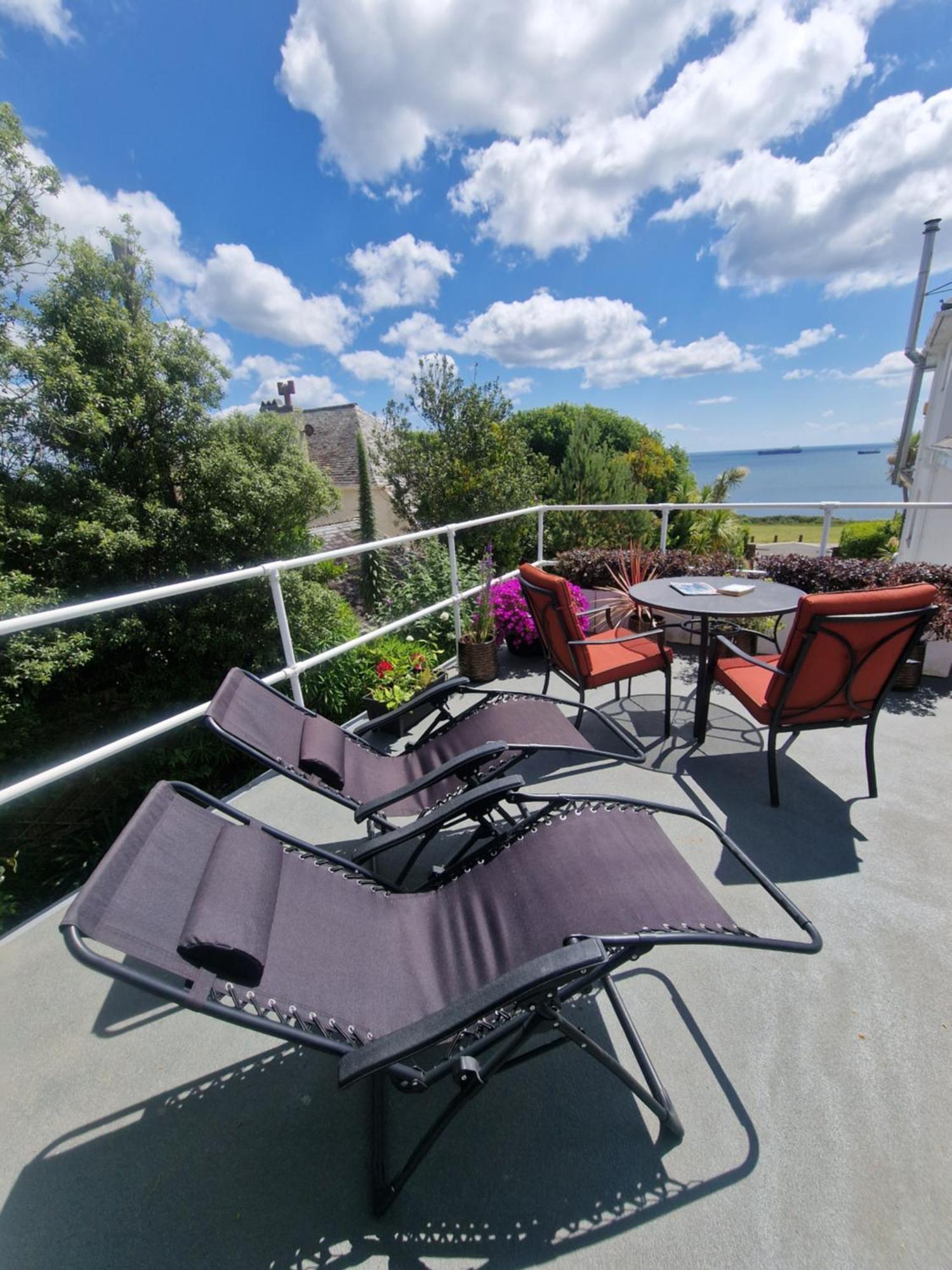 Blue Hills Luxury Apartment, Bay Front With Parking Falmouth Ngoại thất bức ảnh