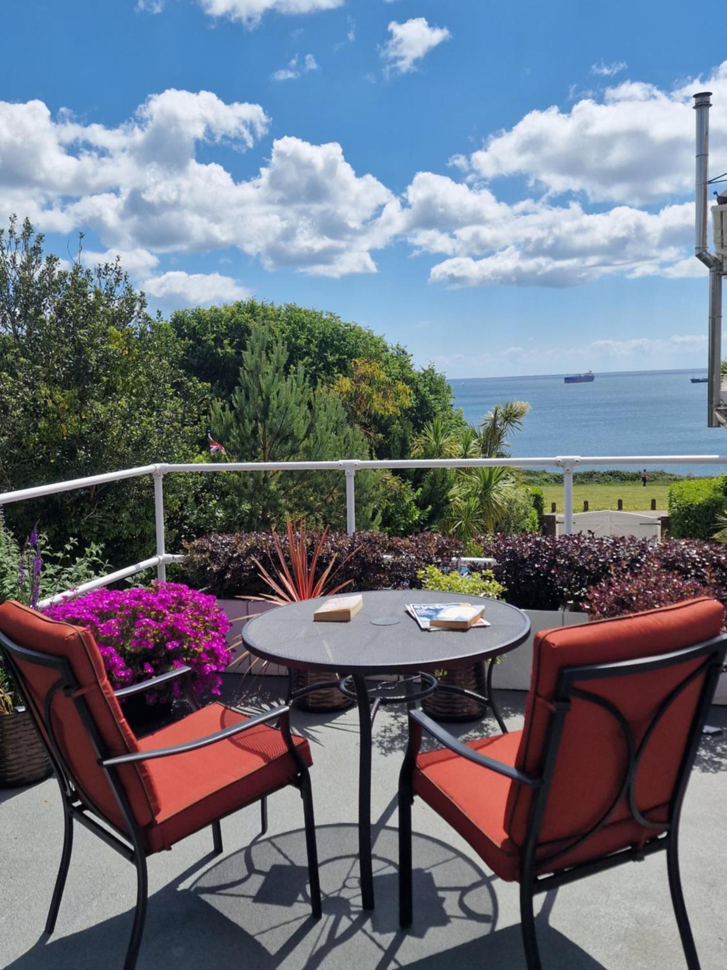 Blue Hills Luxury Apartment, Bay Front With Parking Falmouth Ngoại thất bức ảnh